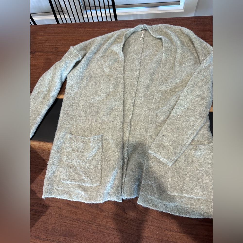 Free people sweater